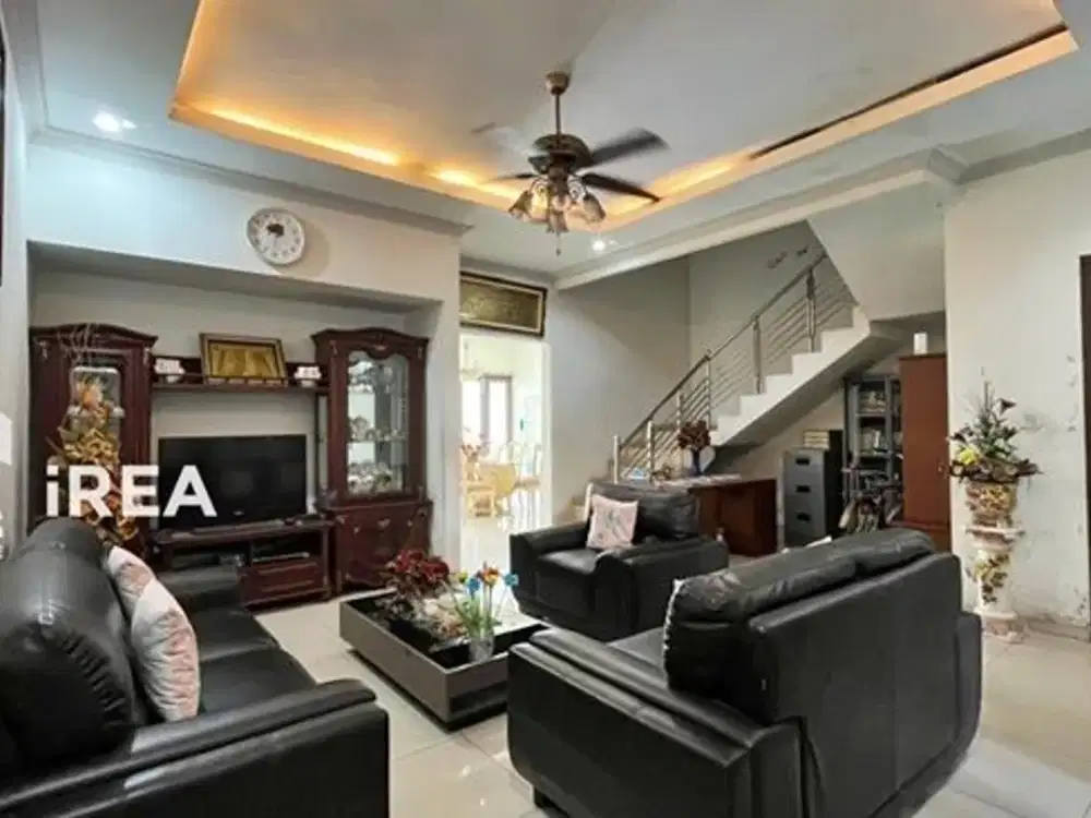 RUMAH MEWAH DIJUAL DI SOLO KARTASURA DEKAT KAMPUS UMS, TRANSMART PABELAN