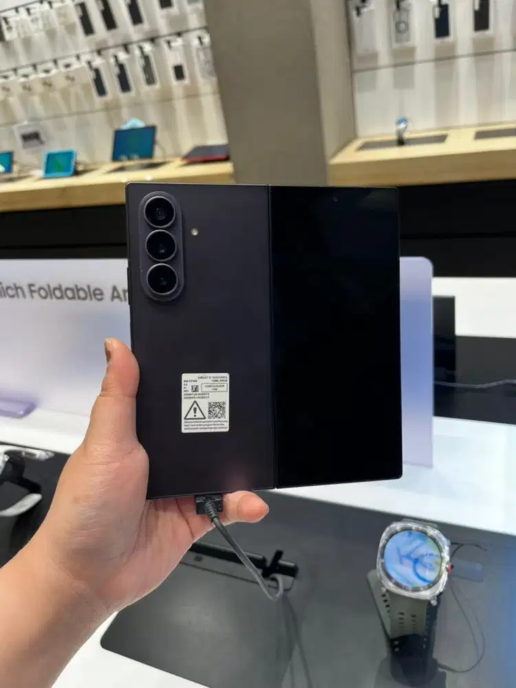 SAMSUNG GALAXY ZFOLD8 ULTRA