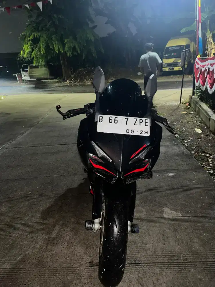 HONDA CBR 250 2021