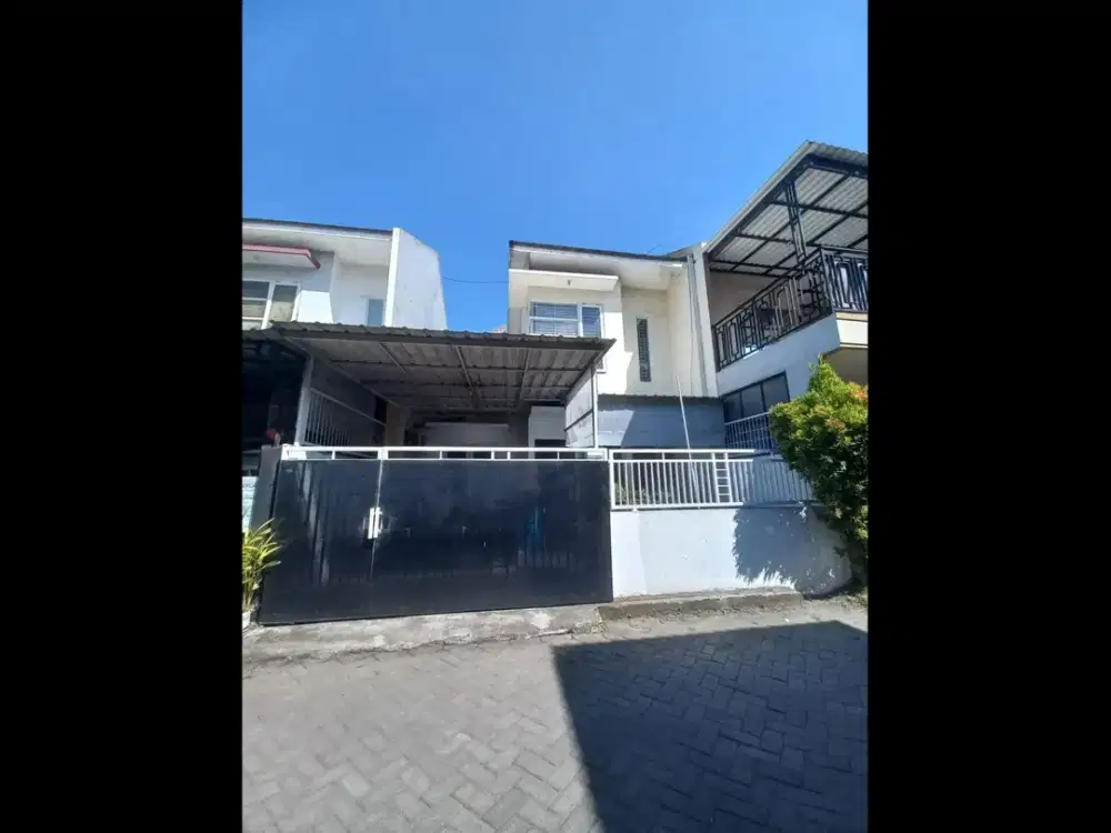 ‼LANGKA,MURAH‼  Rumah 1,5 Lantai di Perumahan Menanggal Regency Surabaya. (Belakang Trans.Icon & Mitra 10 A.Yani).