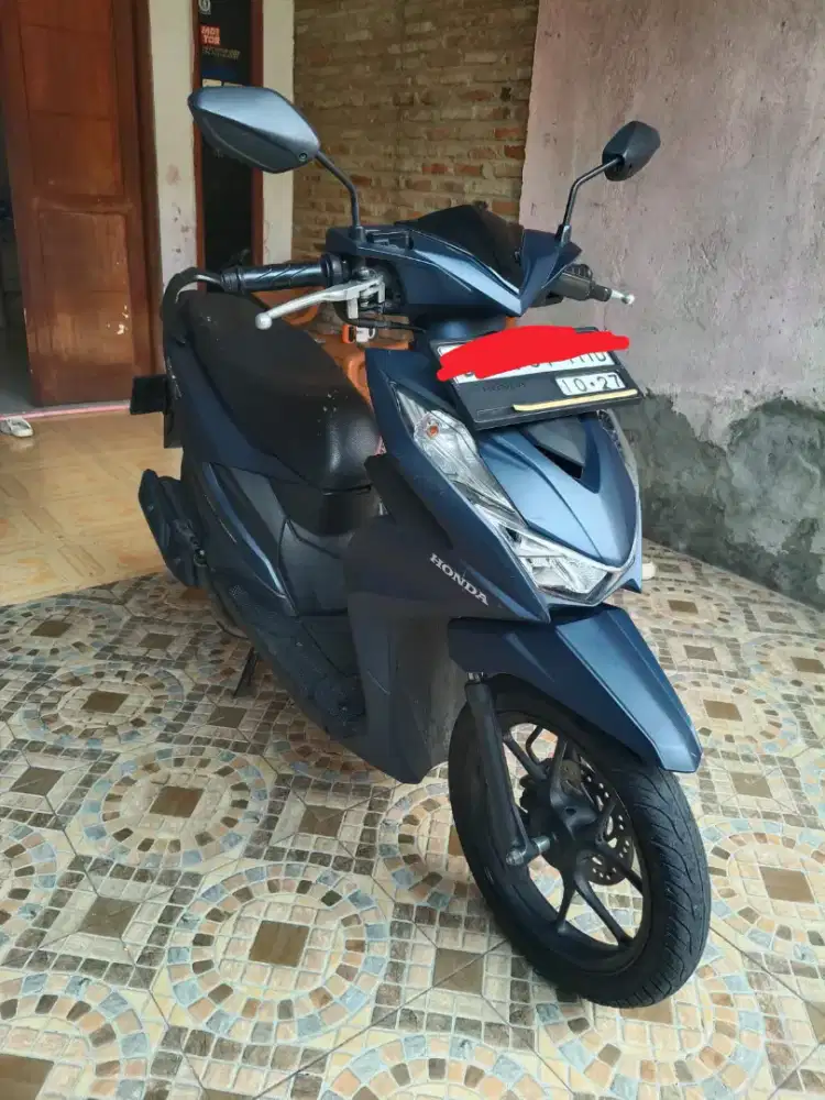Di jual cepat motor beat deluxe 2022