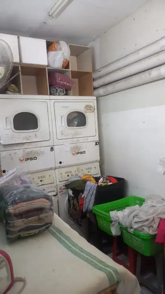 Takeover Laundry dan depot air