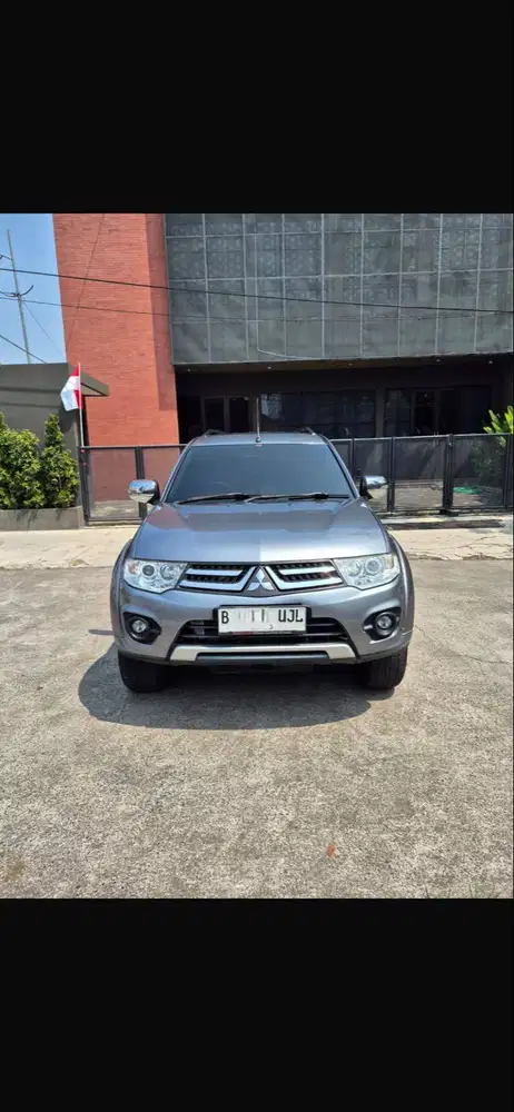 MITSUBISHI PAJERO SPO 2.5E 4x2 MANUAL 2015