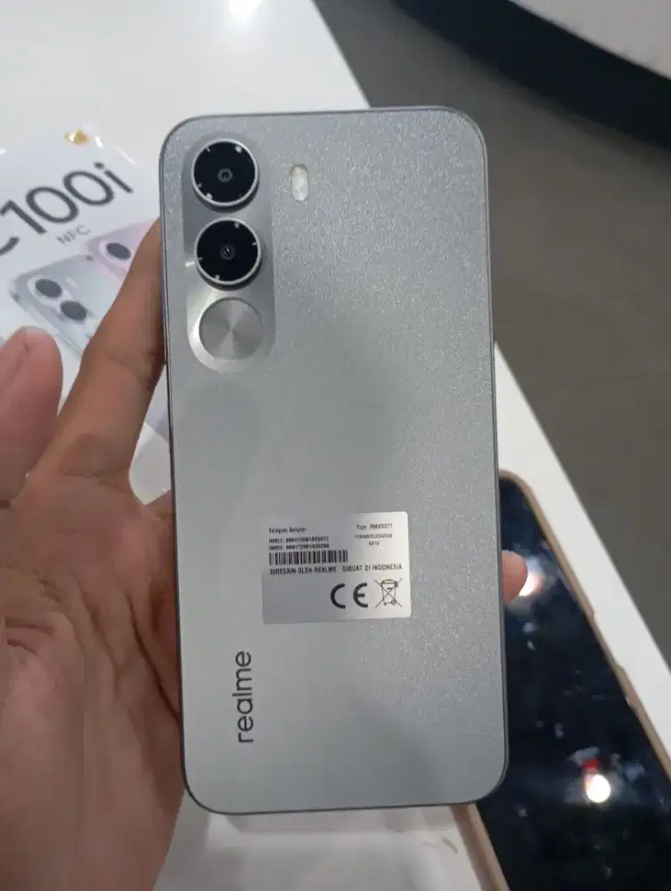 Kredit syarat KTP aja special realme c100i