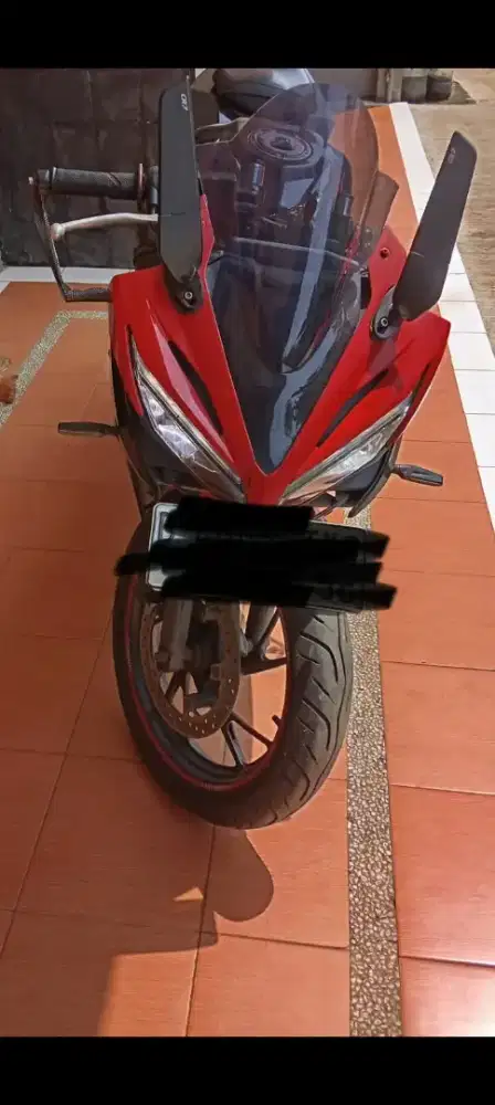 Jual CBR 150 R pajak hidup kondisi bagus jarang pakai harga 13 JT
