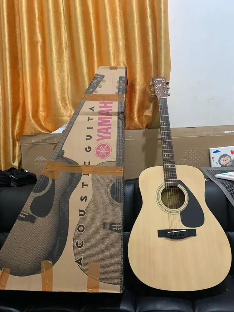 Gitar Yamaha F310