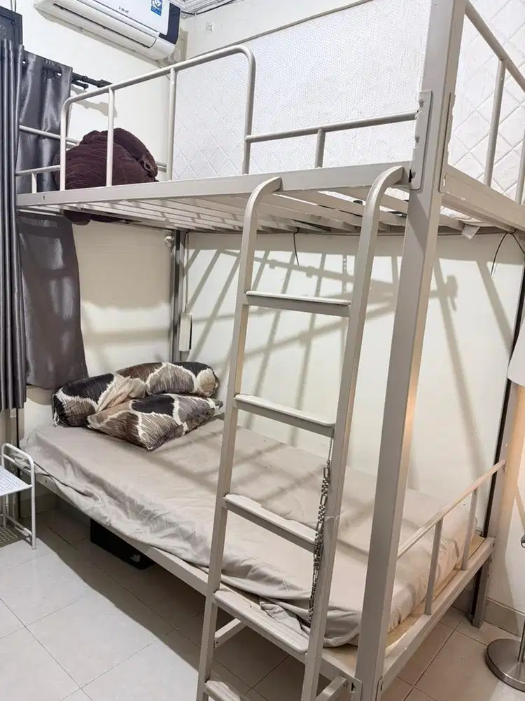 Jual ranjang bunk bed ,lemari , lemari belajar, piano, gitar