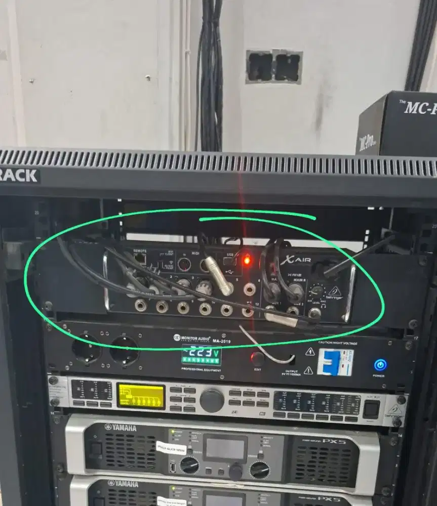 Mixer Behringer Xr 12