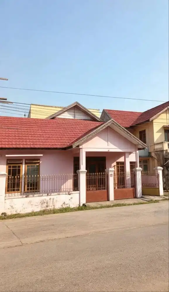 Dijual Tanah & Bangunan Lokasi Premium Jl. Garuda Kota Palangka Raya