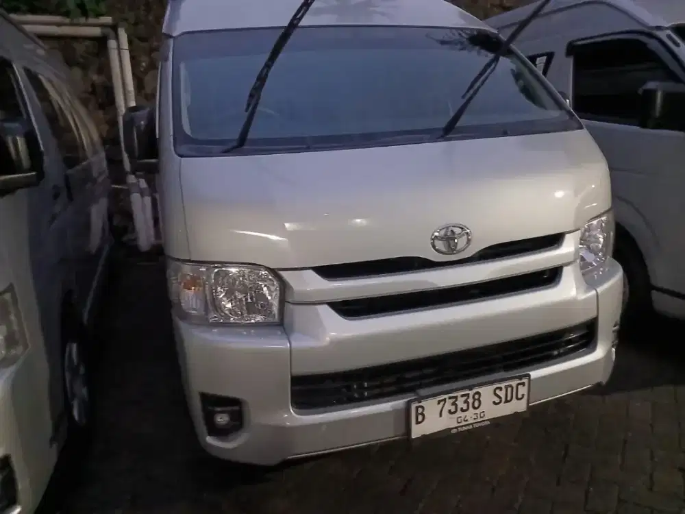 Hiace comuter 2024