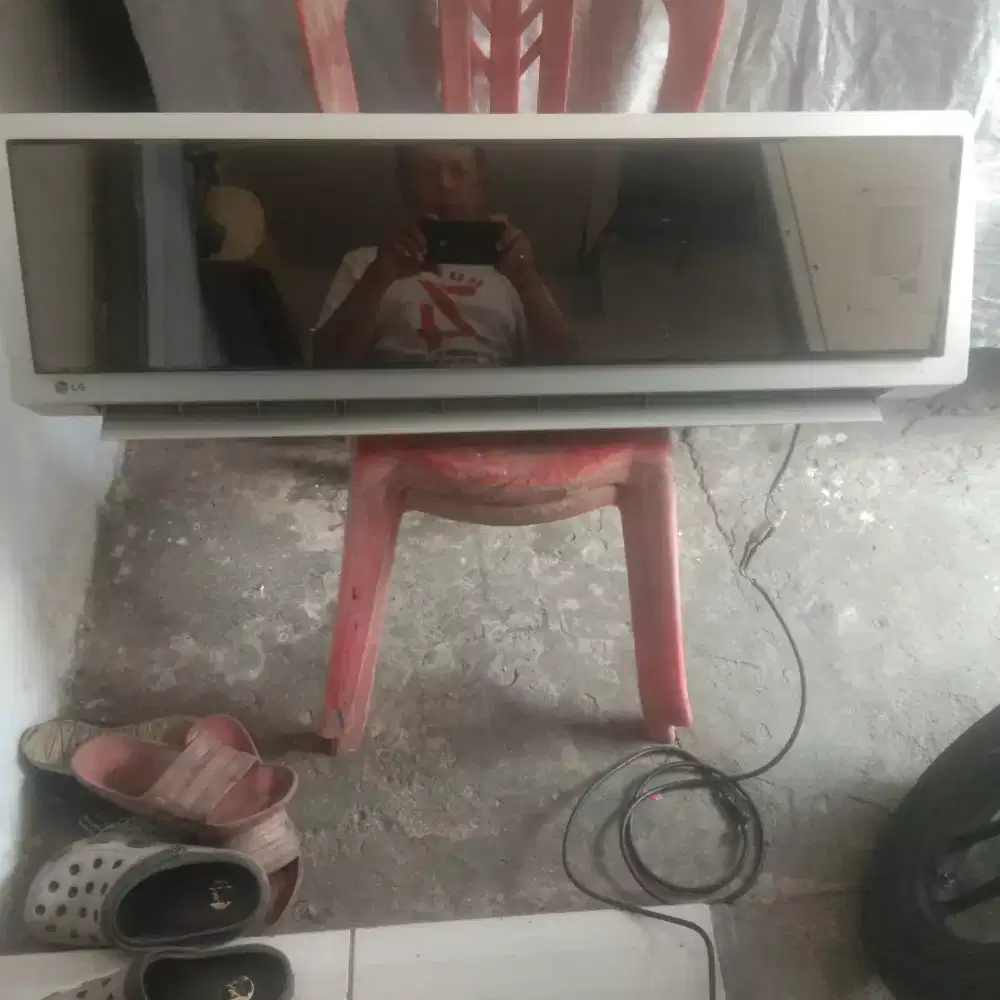 In door AC LG artcool cermin /kaca
