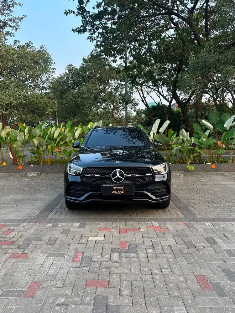 Mercedes Benz GLC 200 AMG Night Edition 2022 Bergaransi