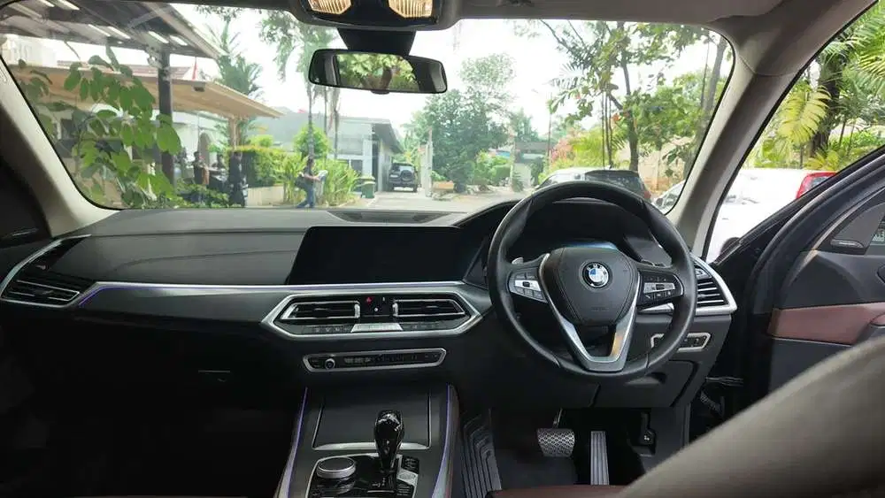 BMW X5 2021 Bensin