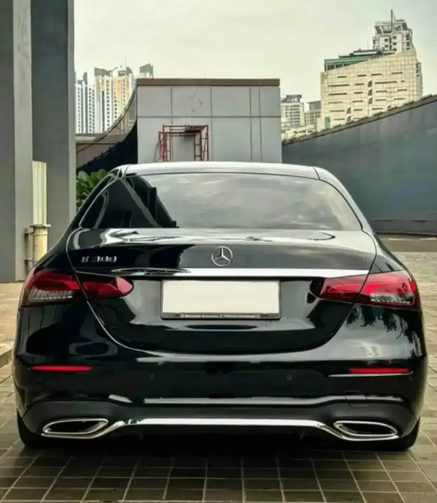MURAH CASH. Mercedes Benz E300 AMG Look 2021 e250 avg 2017