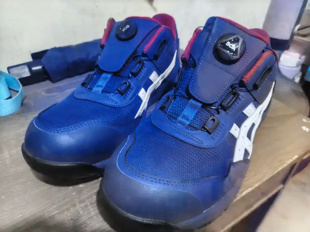 ASICS Winjob CP209 Boa Safety Shoes