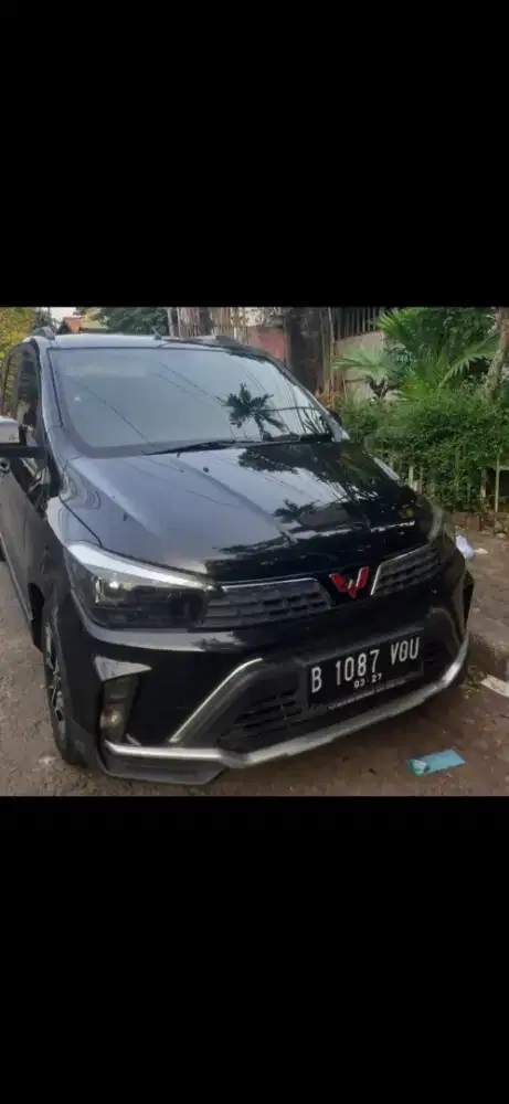 Wuling confero S hitam manual