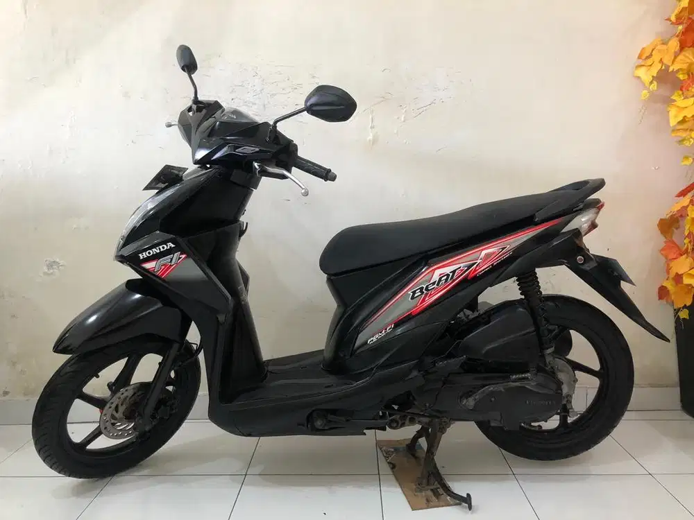 Honda Beat Fi Th.2013 hitam!!