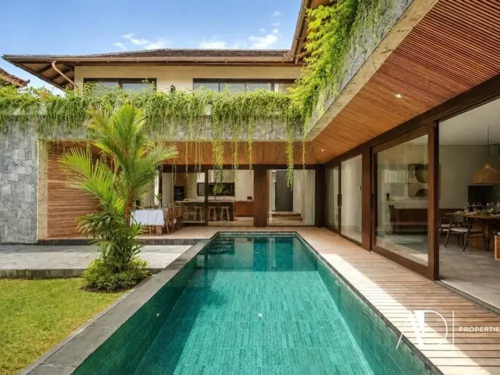 FREEHOLD | MODERN VILLA WITH SHOPFRONT IN CENTRAL CANGGU