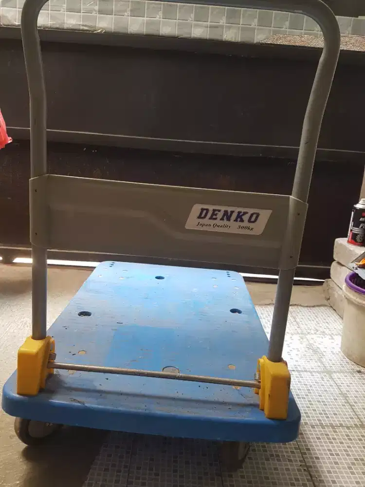 Troli barang merk DENCO kapsitas 300kh