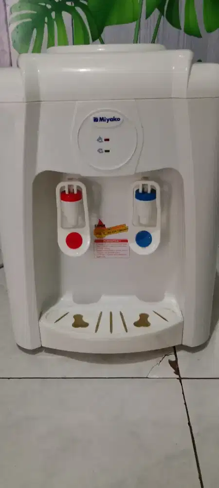 DISPENSER MIYAKO