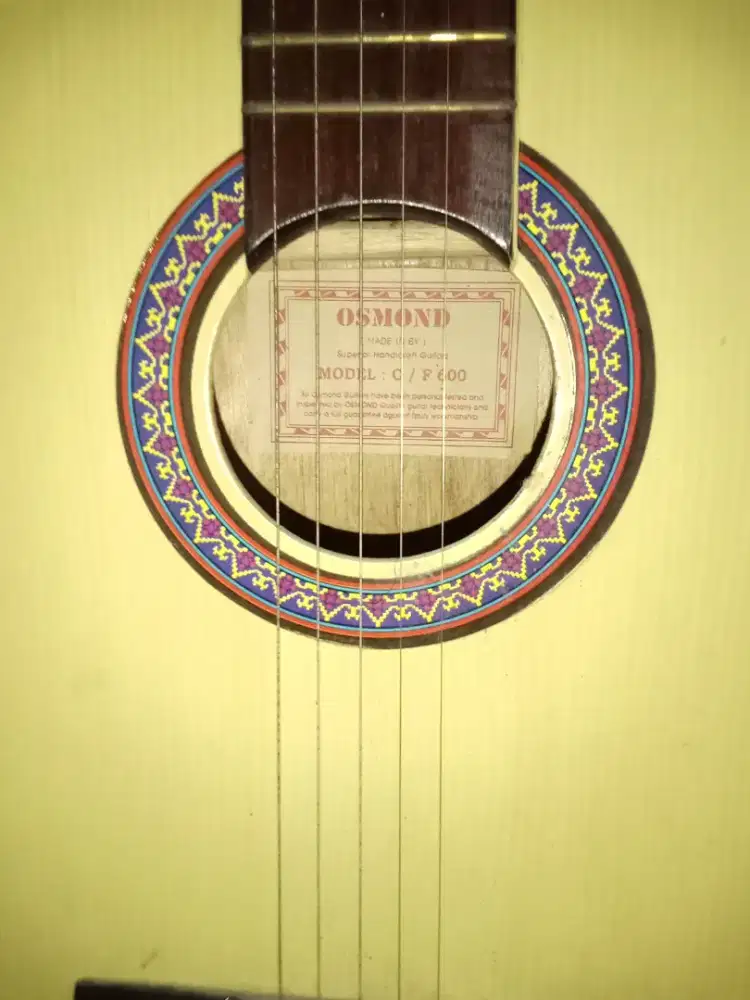 Dijual cepat Boskuhh Gitar harga 600ribu murahh meriahh haha
