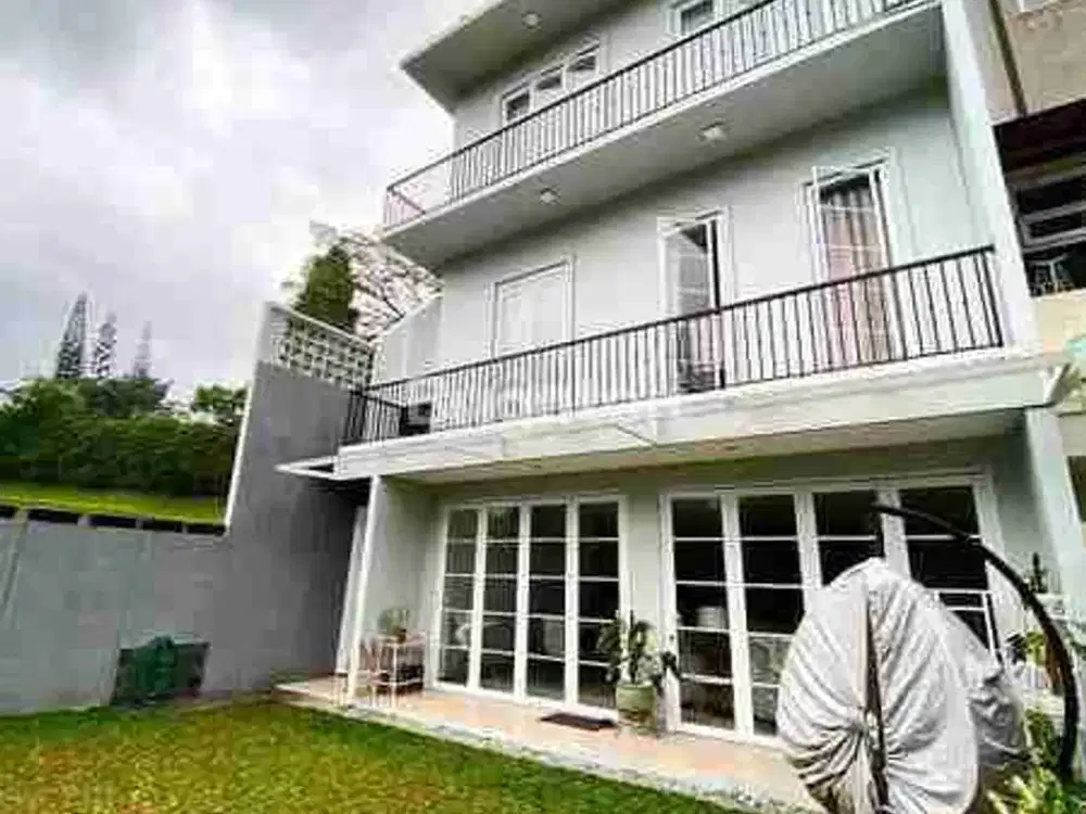 RUMAH 3 LANTAI DI RANCAMAYA GOLF ESTATE | VIEW GUNUNG