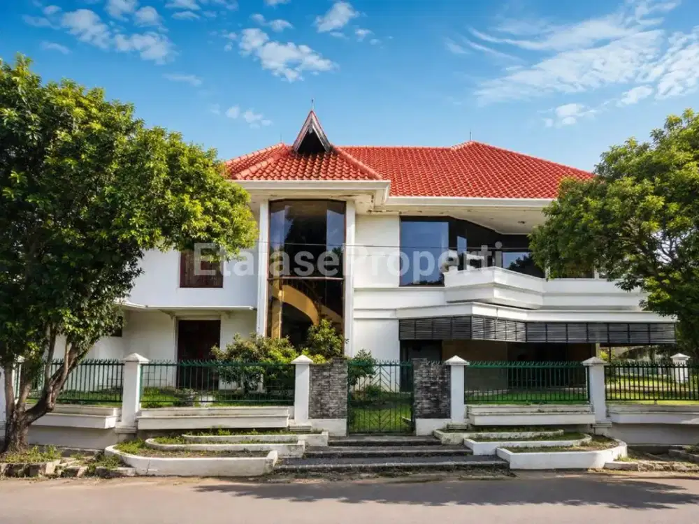 Dijual rumah mewah margorejo indah