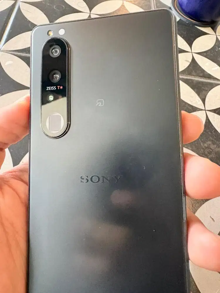 Sony Experia 1 III Bea Cukai