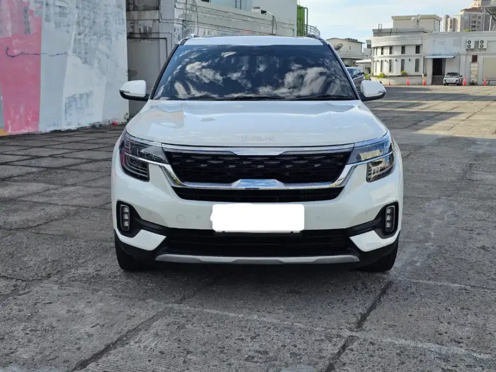 Km low 24 ribuan kia seltos ex+ 2022 putih