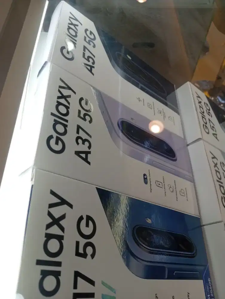 Samsunv a57 8/128