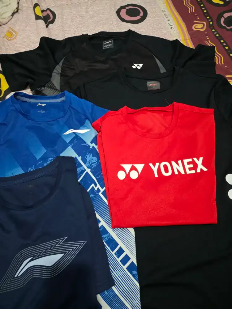 Baju olahraga badminton yonex lining original