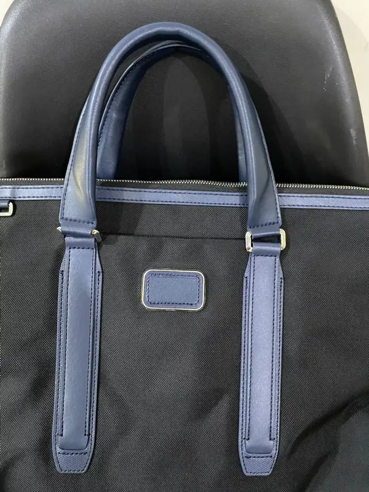 Tumi jarvis slim briefcase (tas laptop)