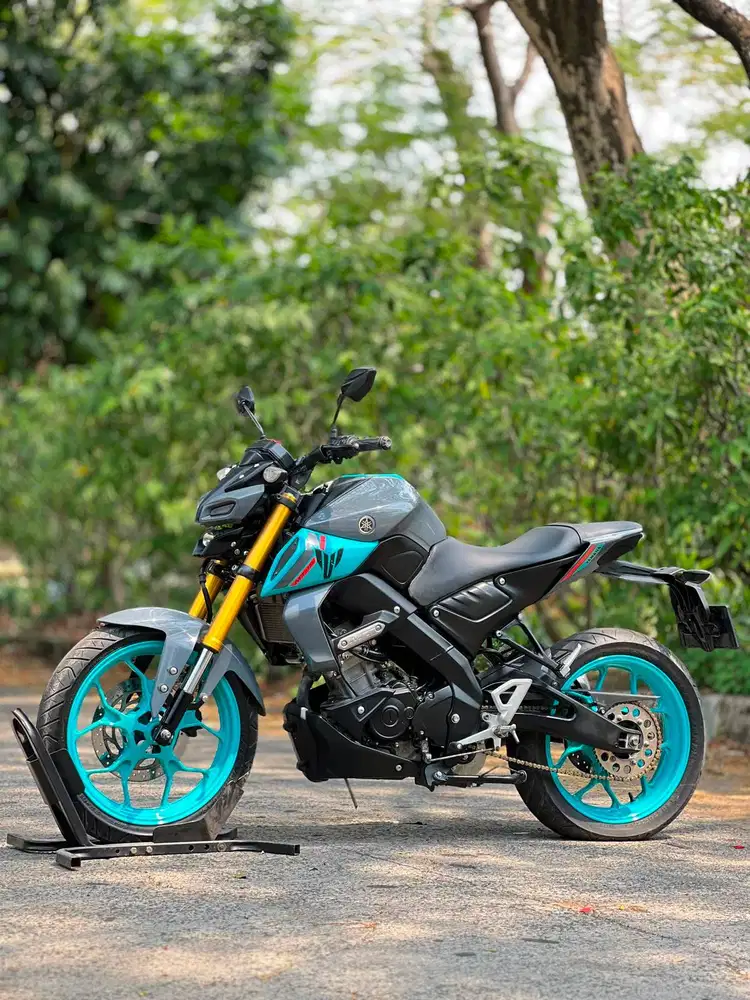 YAMAHA MT15 GREY 2023 KM RENDAH PAJAK PANJANG SIAP RIDING