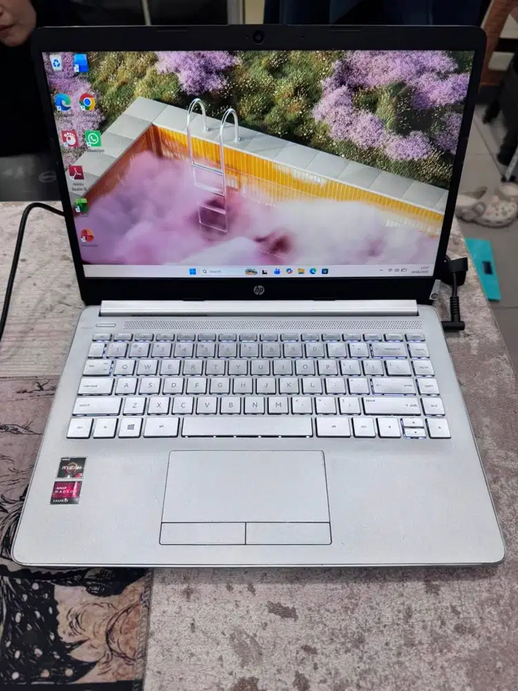 HP LAPTOP 14 RYZEN 3 3250U 8/128 GB SECOND