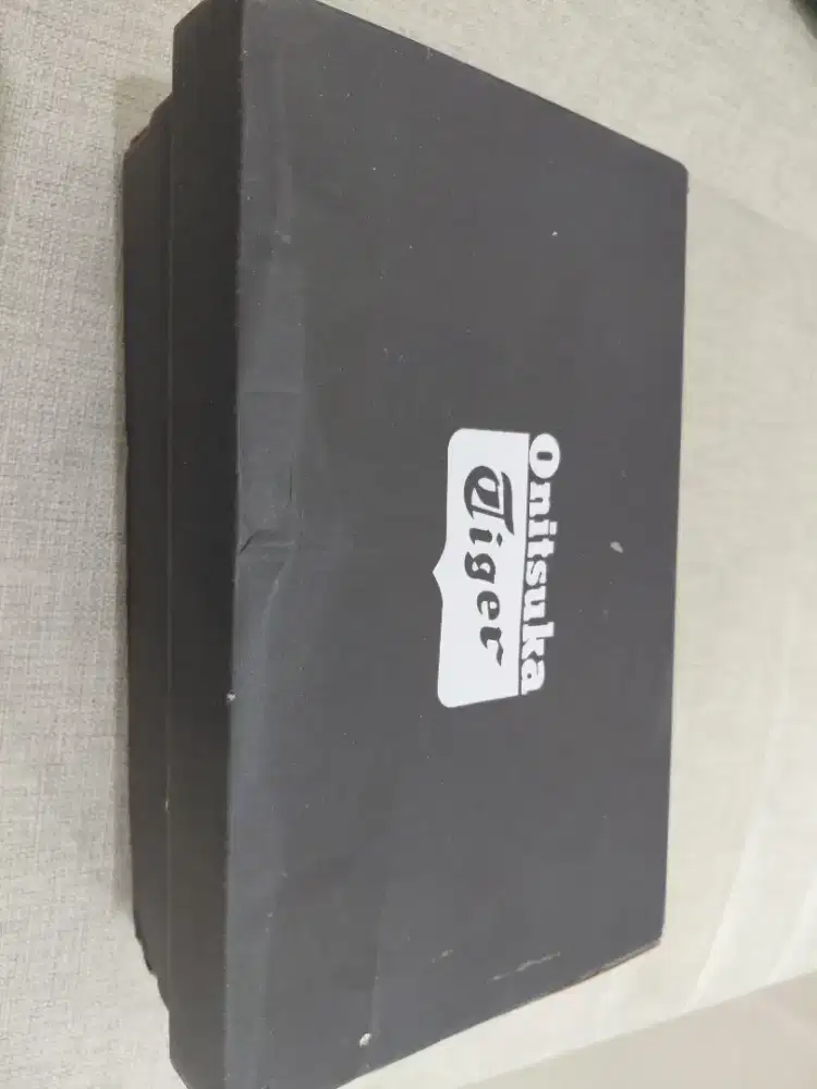 Sepatu Onitsuka Tiger Mexico 66 Slip-On kode item 1183A502