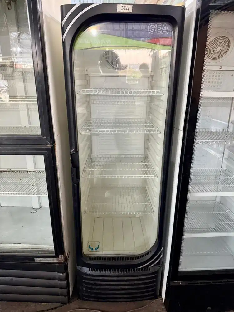 Dijual Showcase 1 Pintu Second GEA M