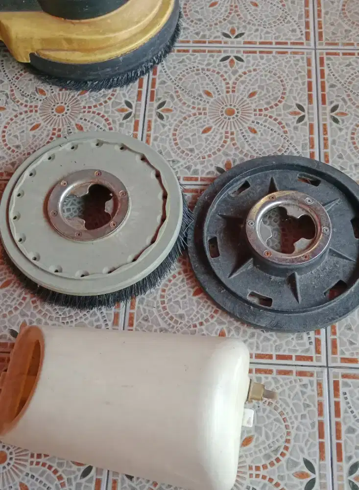 Bisa Langsung Kerja! Mesin Poles Lantai Bekas Lengkap