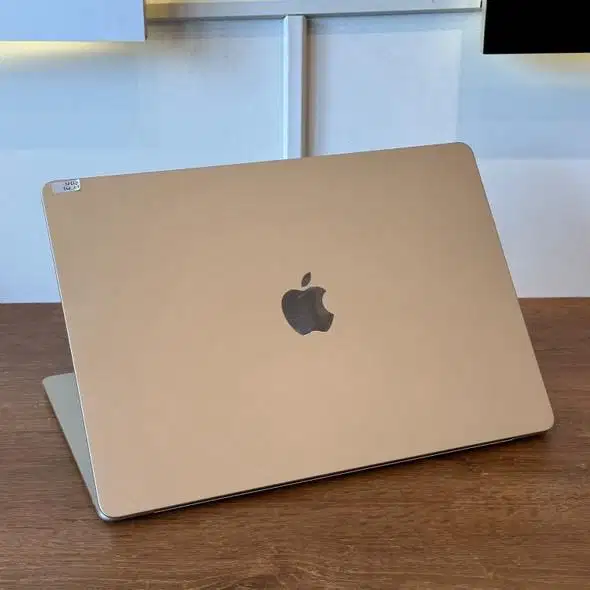 Macbook Air 2024 15 inch