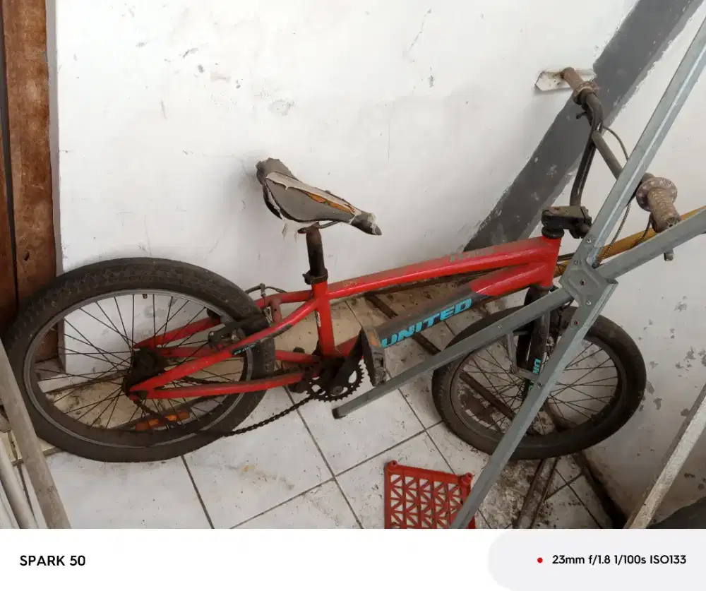 BMX UNITED FLAREE.