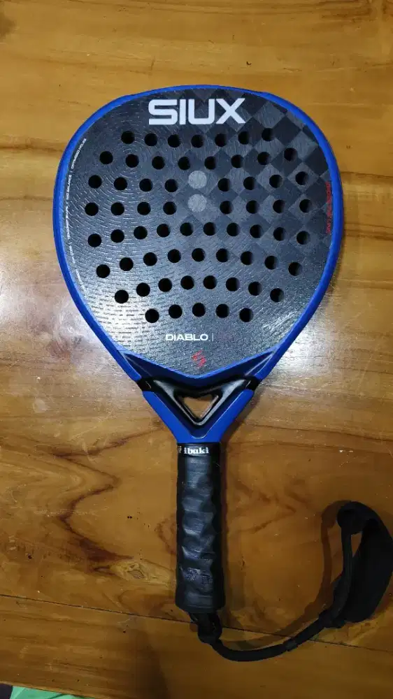 Dijual BU Raket SIUX Diablo pro 2026 royal blue