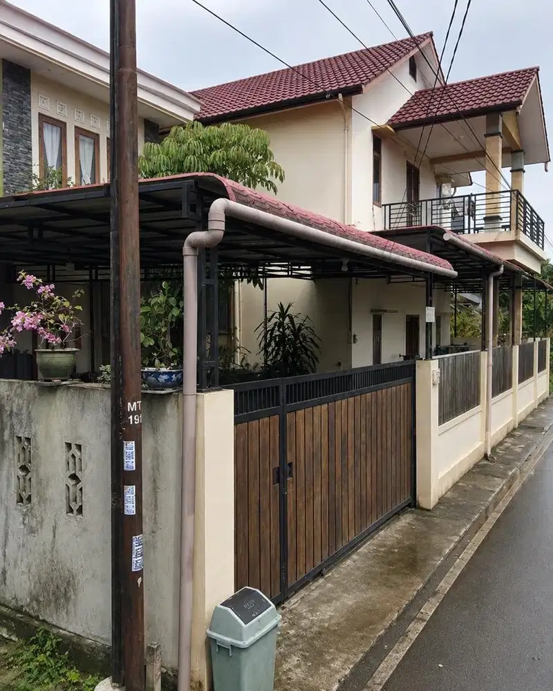 RUMAH + KOST 18 KAMAR 4 ARE DI PARIS 2 PONTIANAK – 3M NEGO