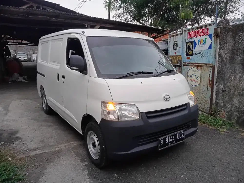 Daihatsu Gran max AC Blaind van box Grandmax Granmax grand apv blin