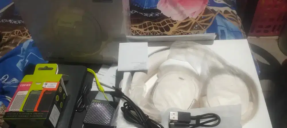 Speaker dan headphone bluetooth