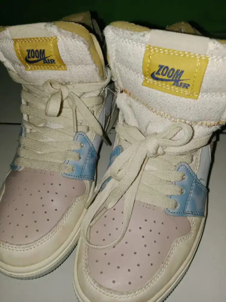 Air Jordan 1 High Zoom Air CMFT Pink Oxford (Women's)