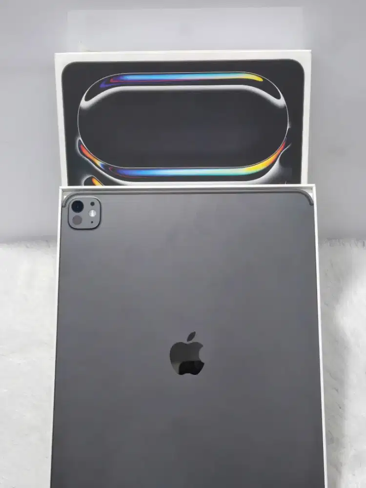 iPad Pro 13 inci (M4) Wi-Fi 512GB - Space Black garansi ex iBox