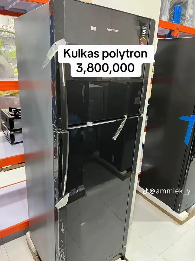 Kredit kulkas 2 pintu polytron