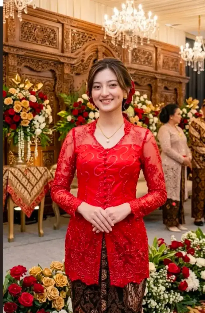 Kebaya modern cantik & anggun