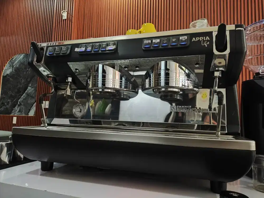 Harga Nego Mesin Kopi Simonelli Appia Life V 2 Group Warna Hitam