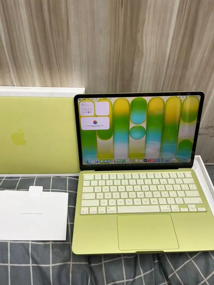 Apple Macbook Neo 13 8/512GB resmi ibox original | bekas