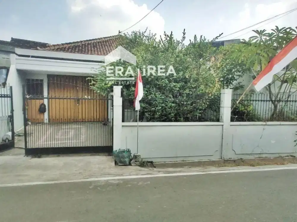 RUMAH DIJUAL DI SOLO DEKAT PASAR NUSUKAN
